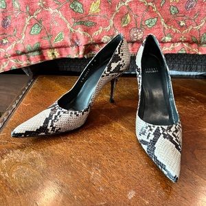 Stuart Weitzman Snake skin pumps